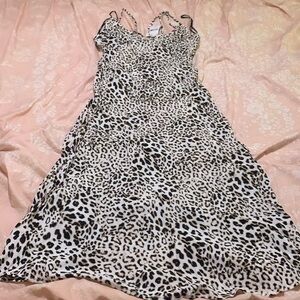 Forever 21 maxi dress. NWT. Size L